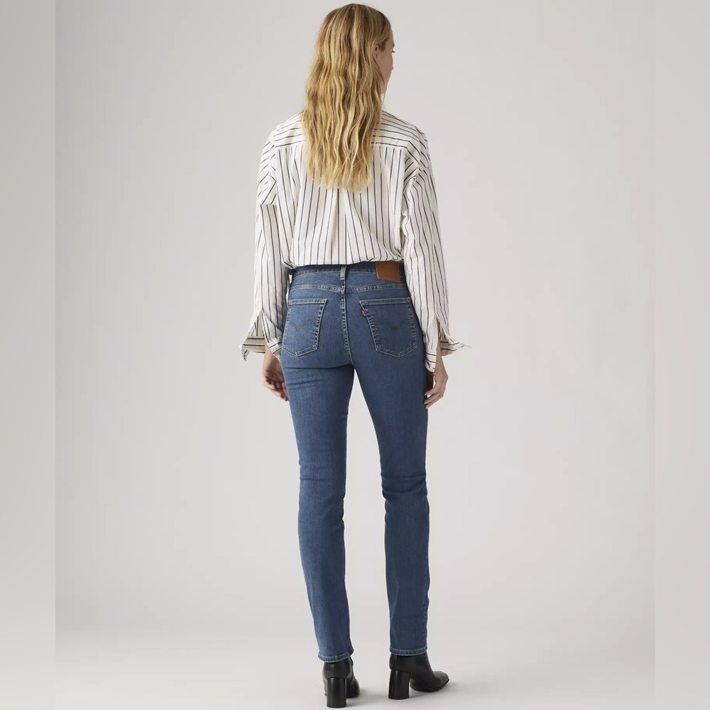 LEVI’S 724 HIGH RISE STRAIGHT WOMEN'S JEANS SIZE 29 - Picture 2 of 15